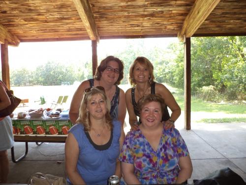 Chamber picnic  2013 ladies